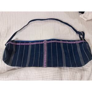 Precious Hands bag handmade in Guatemala blue pink